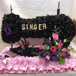 Singer Sewing Machine 